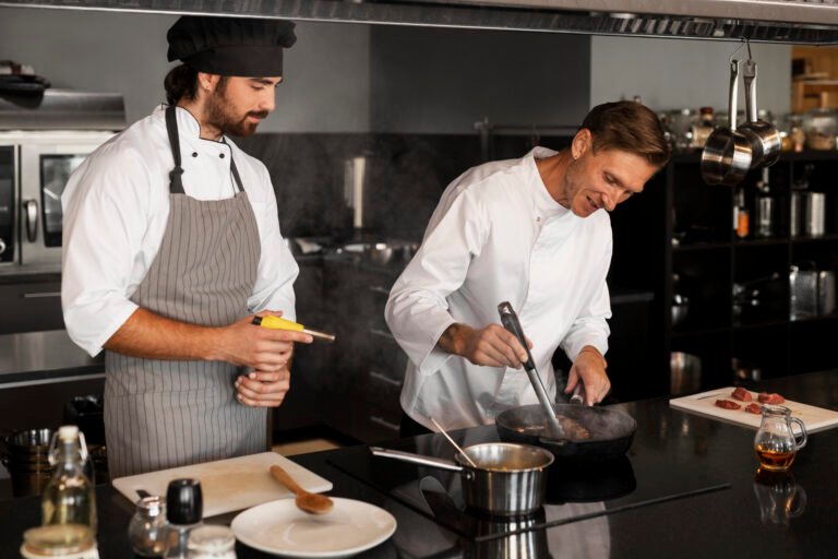 Gastronomie & Hotel Jobs: Koch und Servicekräfte
